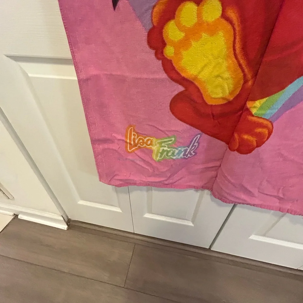 Vintage Used Condition Lisa Frank Hollywood Bear Beach Towel - Picture 12 of 12